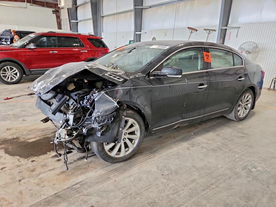 BUICK LACROSSE 2015 with VIN 1G4GB5G38FF162692 - Photo from auction