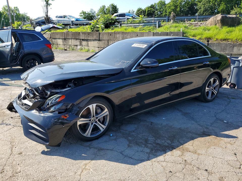 2020 MERCEDES-BENZ E - Търг №61588086
