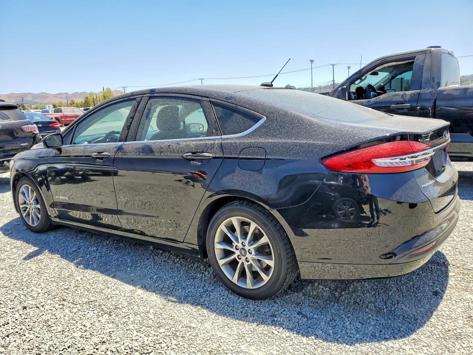 Photo 2 from auction – 2017 FORD FUSION with VIN 3FA6P0UU8HR196662