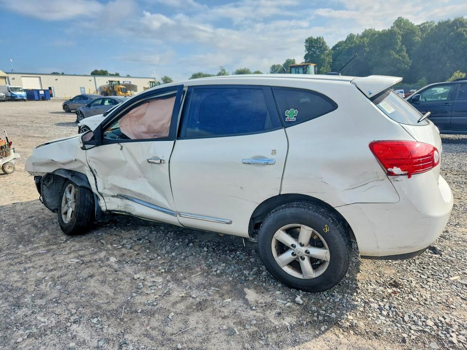 Photo 2 from auction – 2013 NISSAN ROGUE with VIN JN8AS5MV4DW652693
