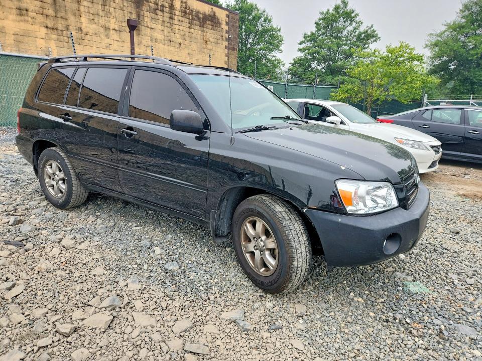 Photo 4 from auction – 2005 TOYOTA HIGHLANDER with VIN JTEEP21A850132401