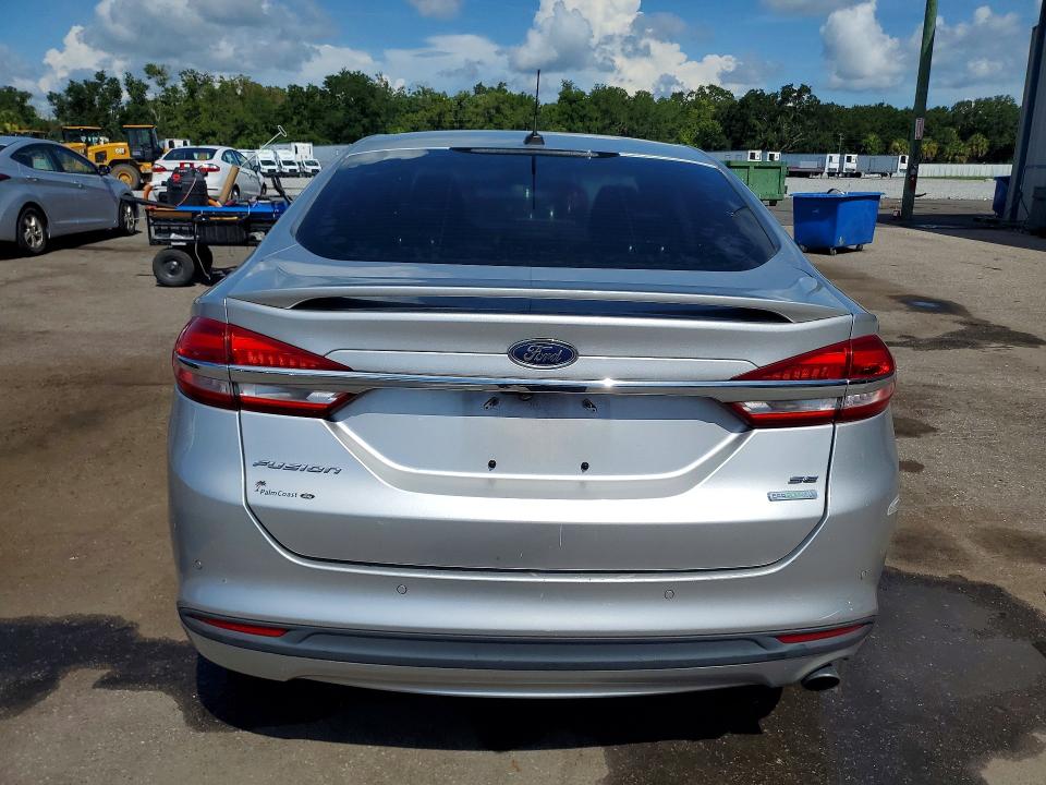 Photo 6 from auction – 2017 FORD FUSION with VIN 3FA6P0HD6HR393100