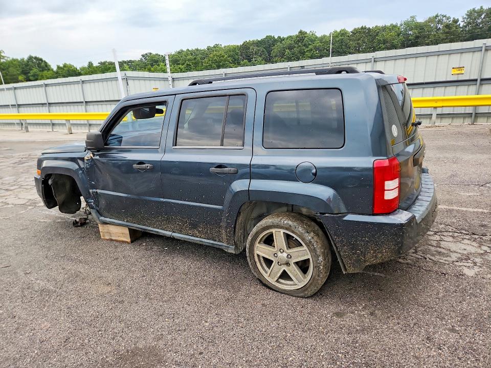 Photo 2 from auction – 2008 JEEP PATRIOT with VIN 1J8FT28W88D701940