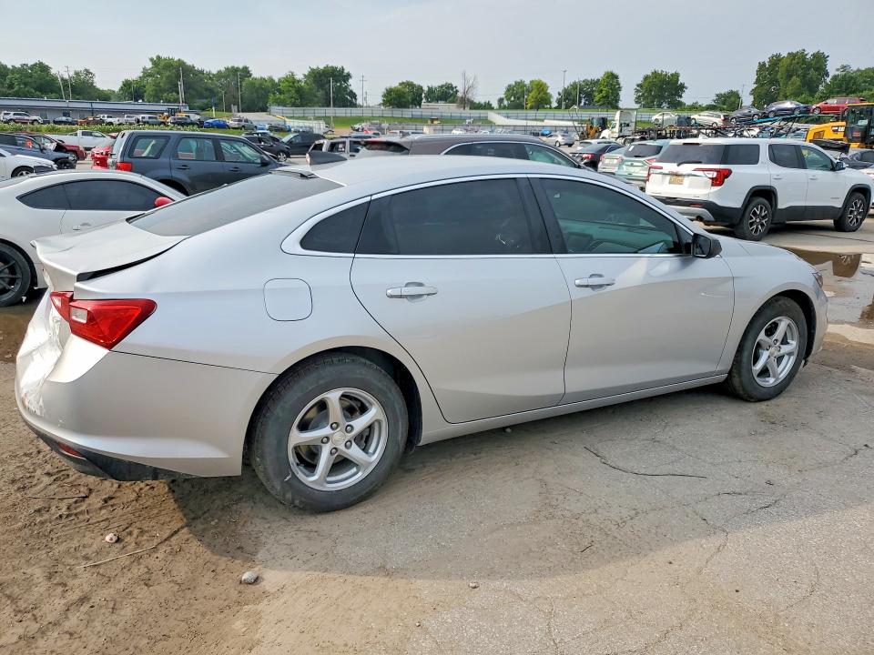 Photo 3 from auction – 2017 CHEVROLET MALIBU with VIN 1G1ZC5ST7HF267317