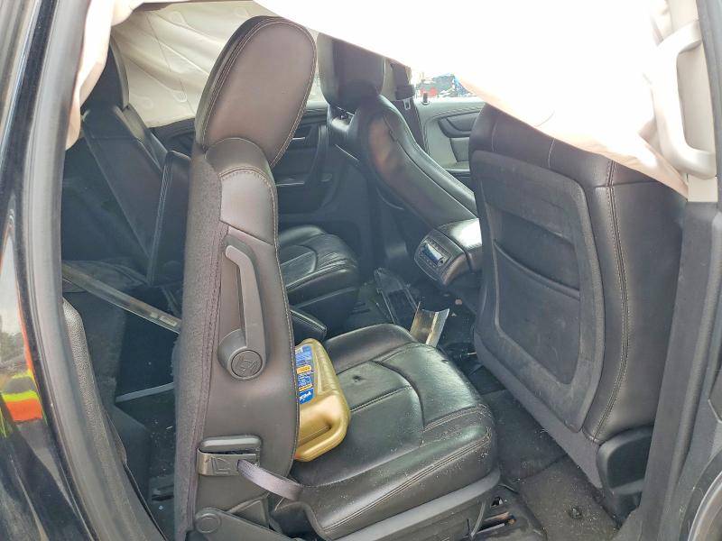 Photo 11 from auction – 2015 CHEVROLET TRAVERSE with VIN 1GNKRHKD2FJ230470