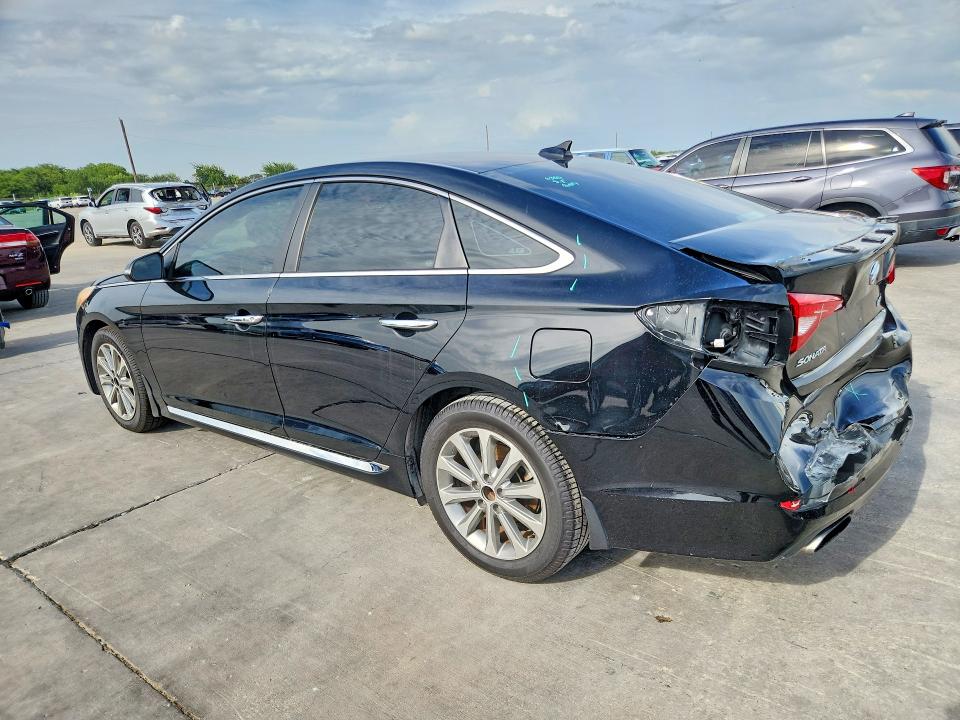Foto 2 de la subasta – 2016 HYUNDAI SONATA con VIN 5NPE34AF9GH418092