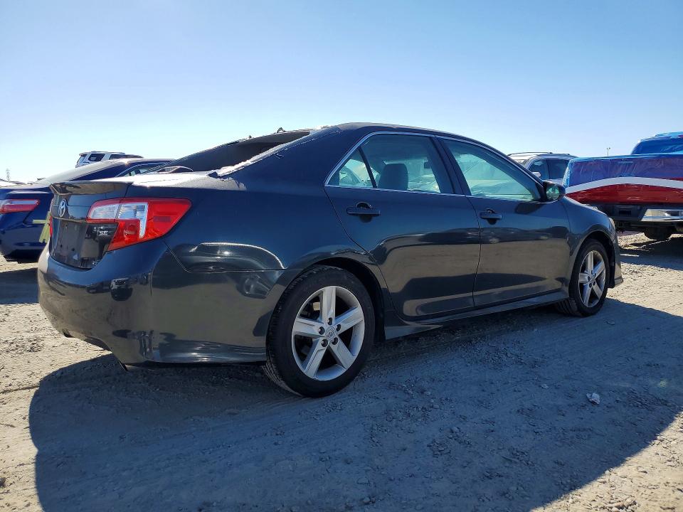 Фото 3 с аукциона – 2012 TOYOTA CAMRY с VIN 4T1BF1FK0CU093603