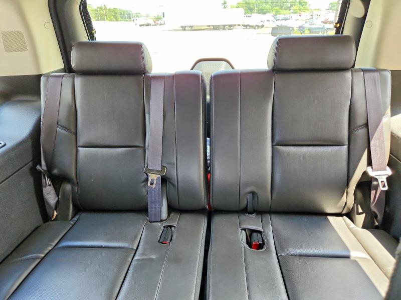 Photo 10 from auction – 2014 CADILLAC ESCALADE with VIN 1GYS4CEF2ER155433