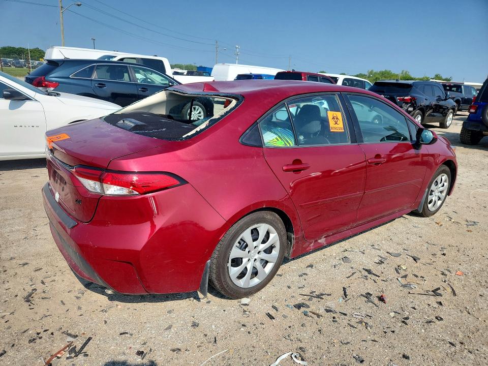 Photo 3 from auction – 2022 TOYOTA COROLLA with VIN 5YFEPMAE0NP287405