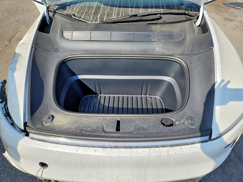 Photo 11 from auction – 2026 TESLA MODEL Y with VIN 7SAYGDEE8TF391191