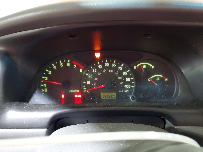 Photo 9 from auction – 2001 CHEVROLET TRACKER with VIN 2CNBJ18C716943937
