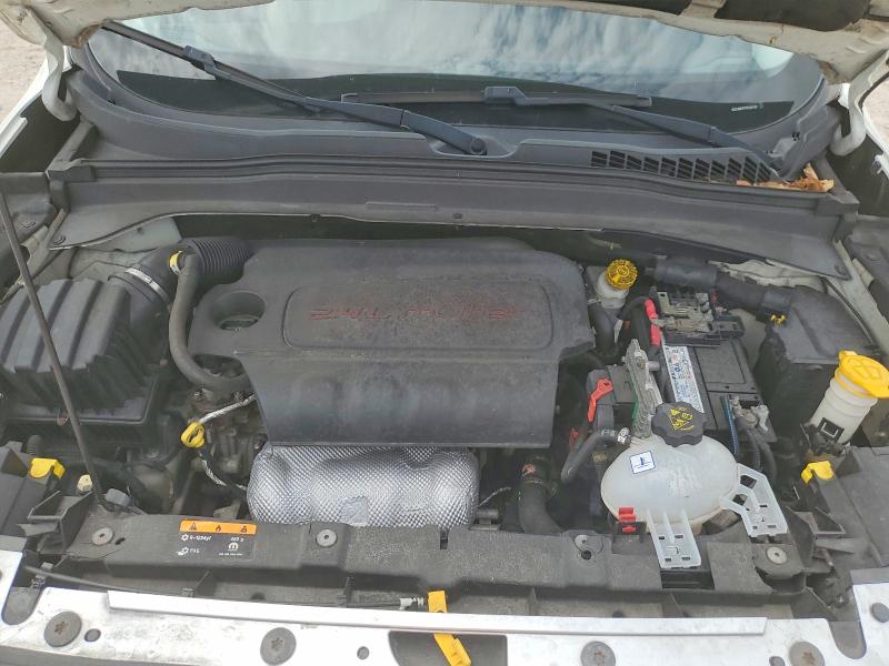 Photo 12 from auction – 2015 JEEP RENEGADE with VIN ZACCJBDT7FPC07157