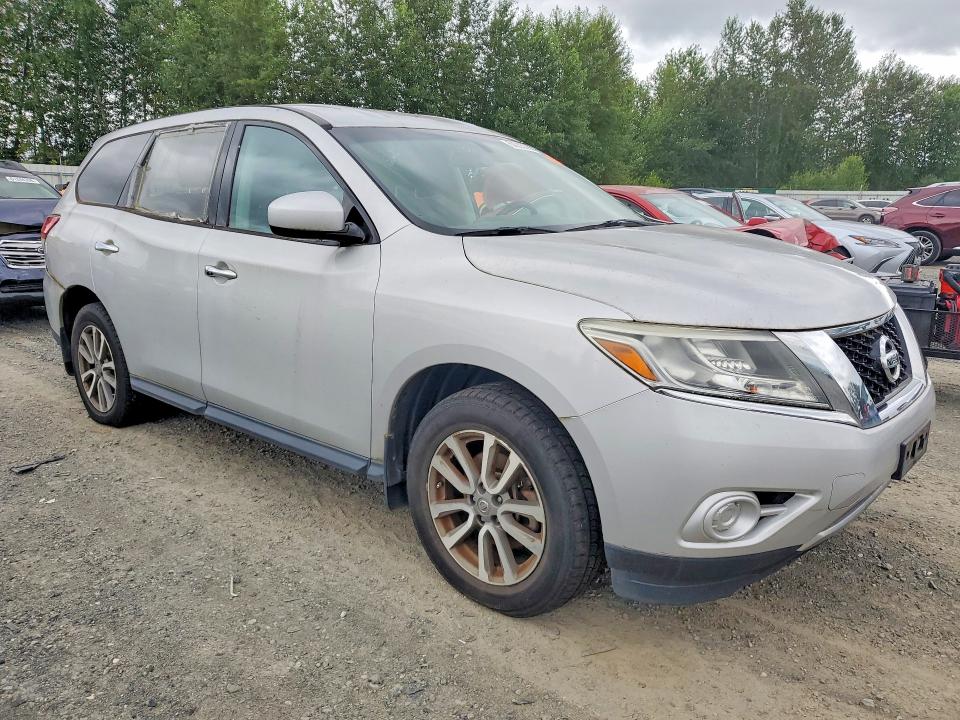 Photo 4 from auction – 2013 NISSAN PATHFINDER with VIN 5N1AR2MM0DC667752