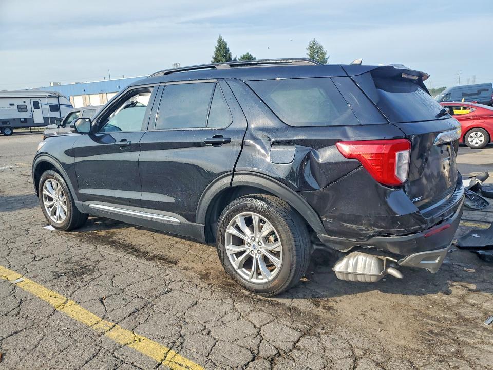 Photo 2 from auction – 2024 FORD EXPLORER with VIN 1FMSK8DH7RGA83976