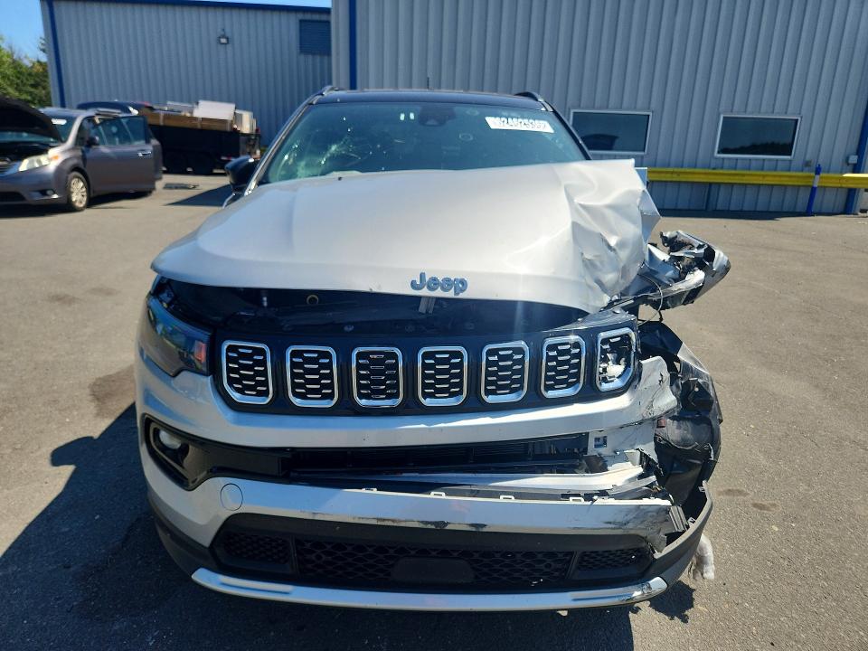Photo 5 from auction – 2025 JEEP COMPASS with VIN 3C4NJDCN2ST513077
