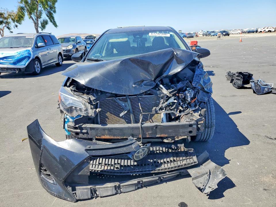 Photo 5 from auction – 2017 TOYOTA COROLLA with VIN 2T1BURHE6HC840576