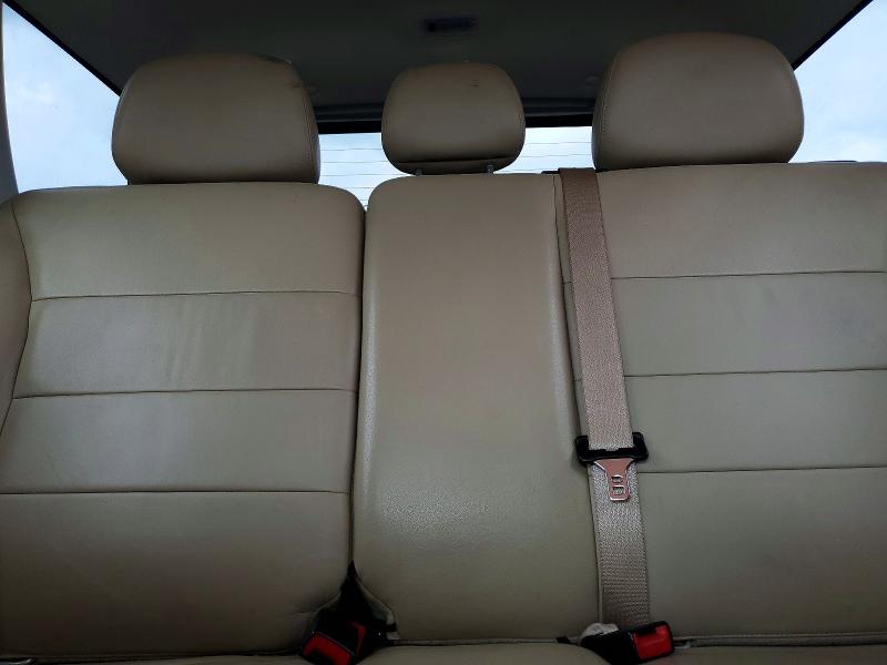 Photo 10 from auction – 2010 FORD ESCAPE with VIN 1FMCU0EG3AKB95746