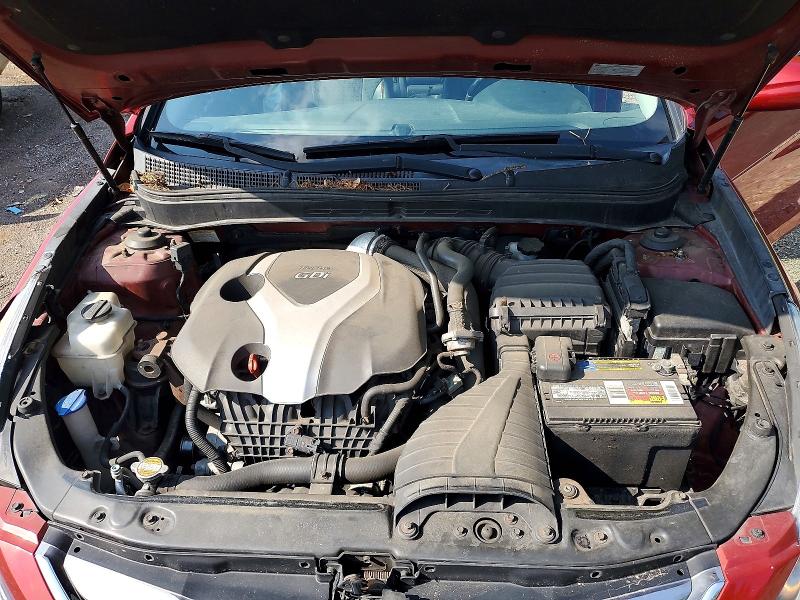 Photo 11 from auction – 2012 HYUNDAI SONATA with VIN 5NPEC4AB1CH486698