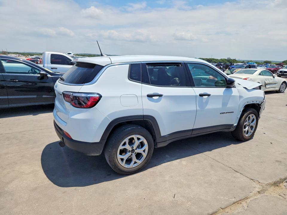 Photo 3 from auction – 2025 JEEP COMPASS with VIN 3C4NJDAN4ST515349
