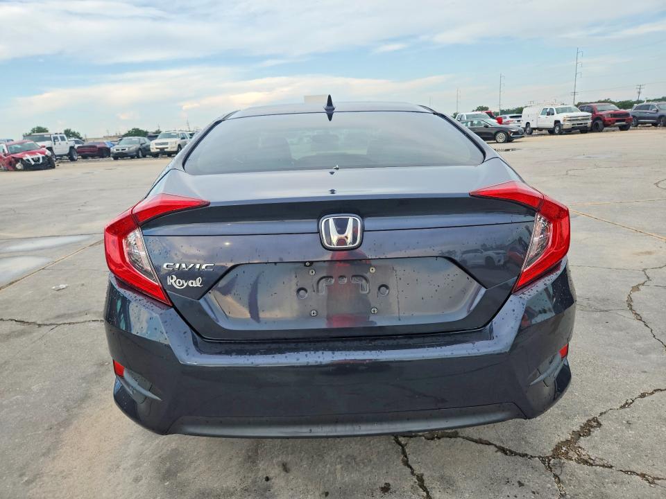 Photo 6 from auction – 2017 HONDA CIVIC with VIN 19XFC2F77HE056019
