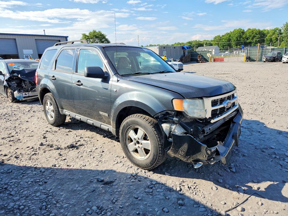 Photo 4 from auction – 2008 FORD ESCAPE with VIN 1FMCU93118KD78219