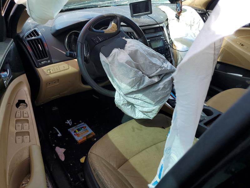 Photo 8 from auction – 2013 HYUNDAI SONATA with VIN 5NPEC4AB2DH650526