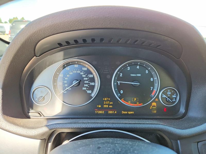 Photo 9 from auction – 2011 BMW X3 with VIN 5UXWX7C57BL733832