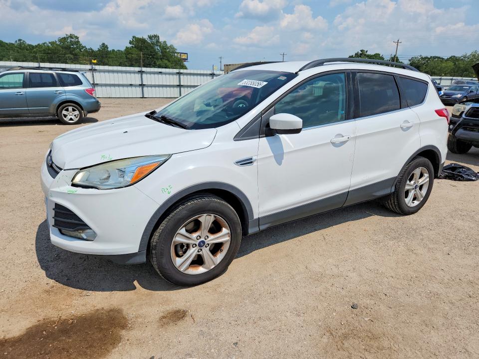 FORD ESCAPE 2016 with VIN 1FMCU9GX8GUB50414 - Photo from auction