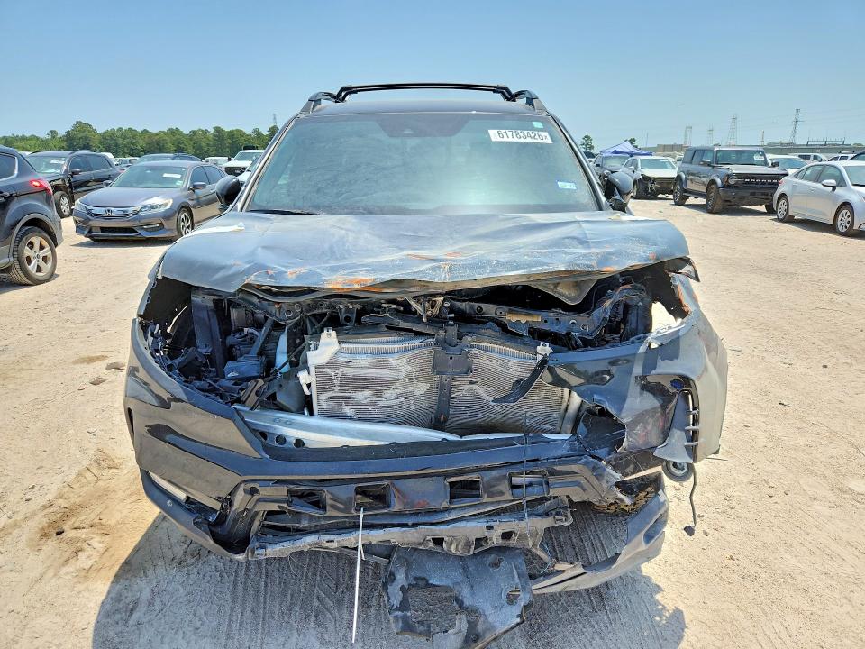 Photo 5 from auction – 2025 HONDA RIDGELINE with VIN 5FPYK3F84SB017682