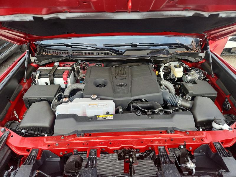 Photo 11 from auction – 2026 TOYOTA TUNDRA with VIN 5TFLA5DB0TX391410
