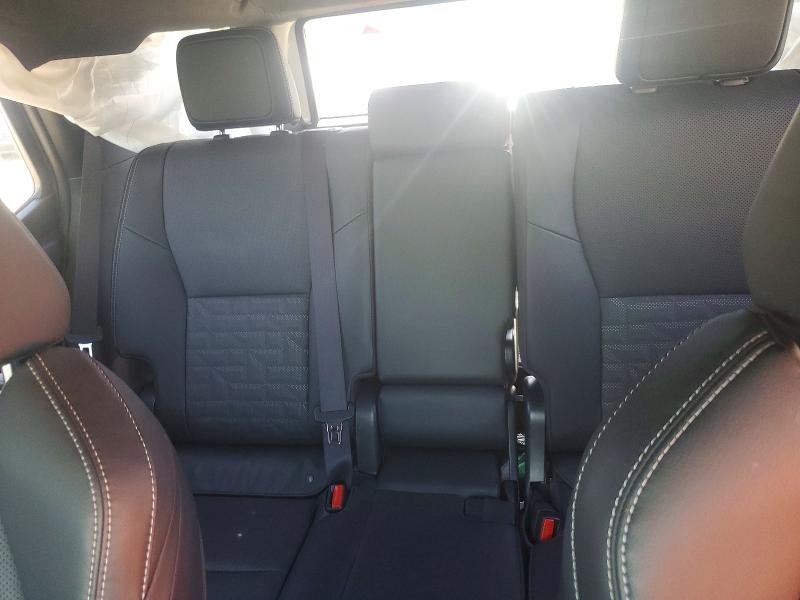Zdjęcie 10 z aukcji – 2025 TOYOTA 4RUNNER z VIN JTEVA5BR0S5071275