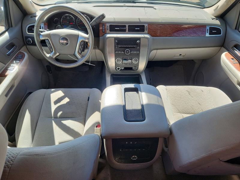 Фото 8 с аукциона – 2007 GMC YUKON с VIN 1GKFC13077R225223