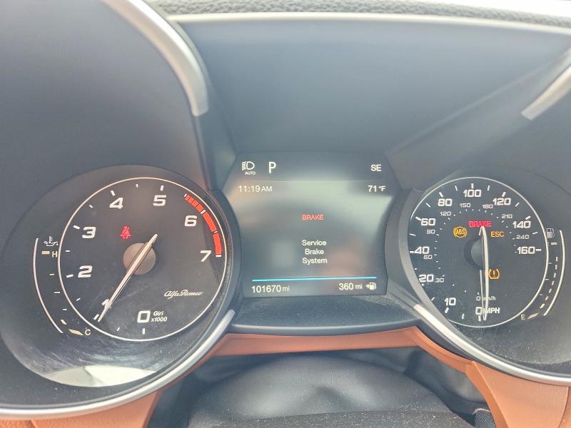 Photo 9 from auction – 2019 ALFA ROMEO GIULIA with VIN ZARFANAN7K7605793