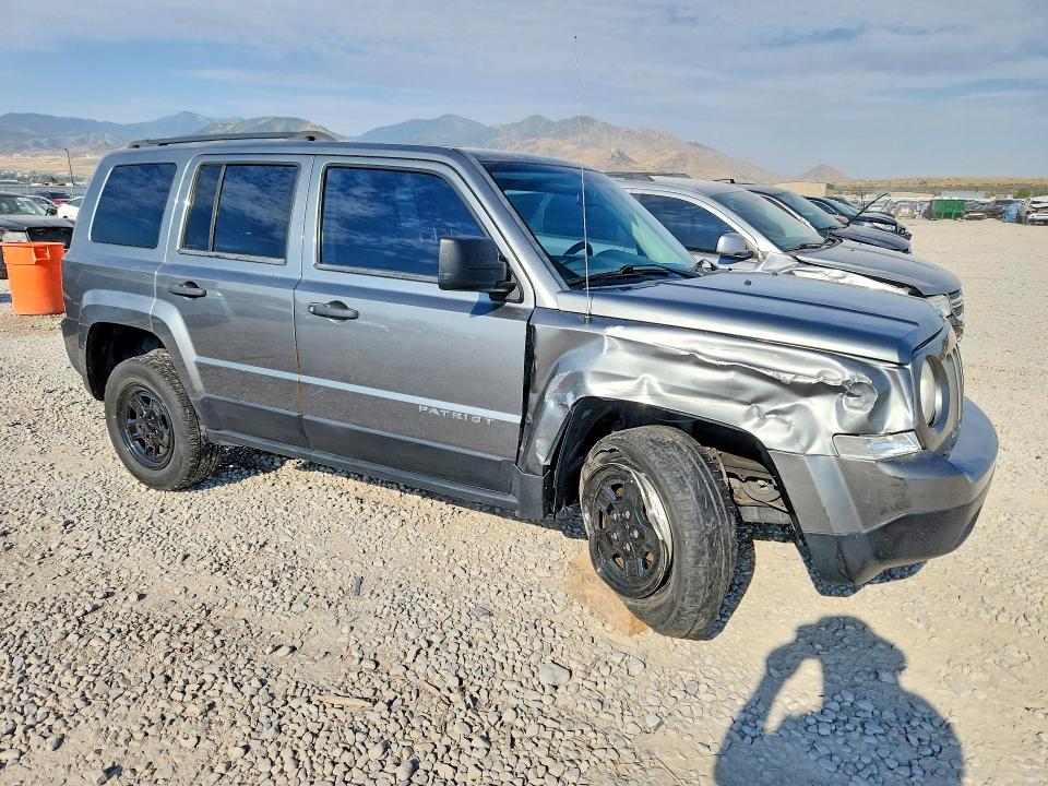 Photo 4 from auction – 2012 JEEP PATRIOT with VIN 1C4NJRBB6CD650891