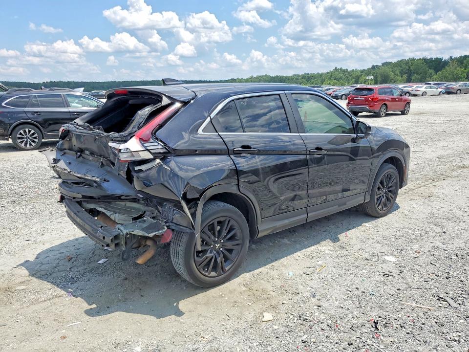 Photo 3 from auction – 2023 MITSUBISHI ECLIPSE CROSS with VIN JA4ATVAA7PZ005289