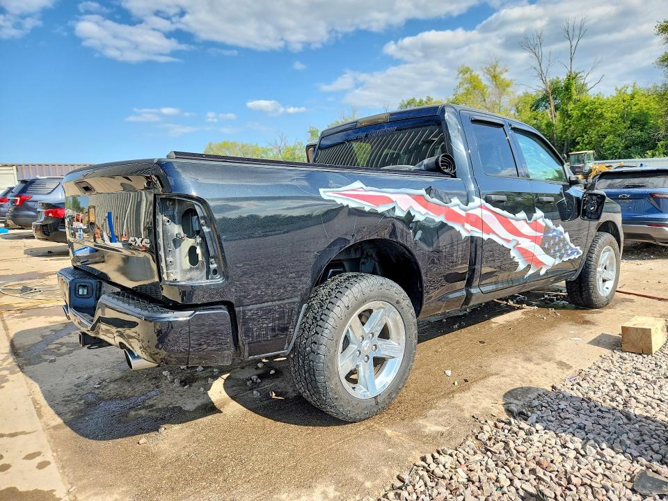 Photo 3 from auction – 2017 RAM 1500 with VIN 1C6RR7FT3HS802055