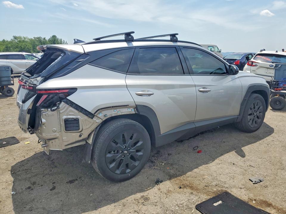 Photo 3 from auction – 2023 HYUNDAI TUCSON with VIN KM8JFCAE3PU219631