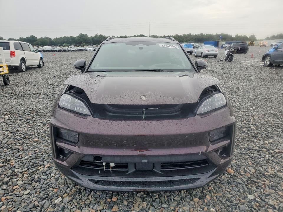 Photo 5 from auction – 2024 PORSCHE MACAN with VIN WP1AC2XA2RL200309