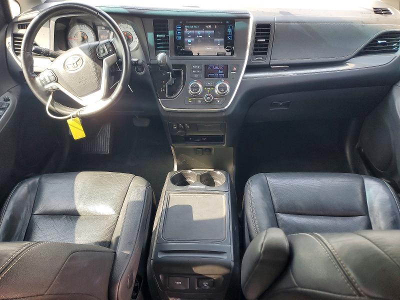 Photo 8 from auction – 2016 TOYOTA SIENNA with VIN 5TDXK3DC8GS719387