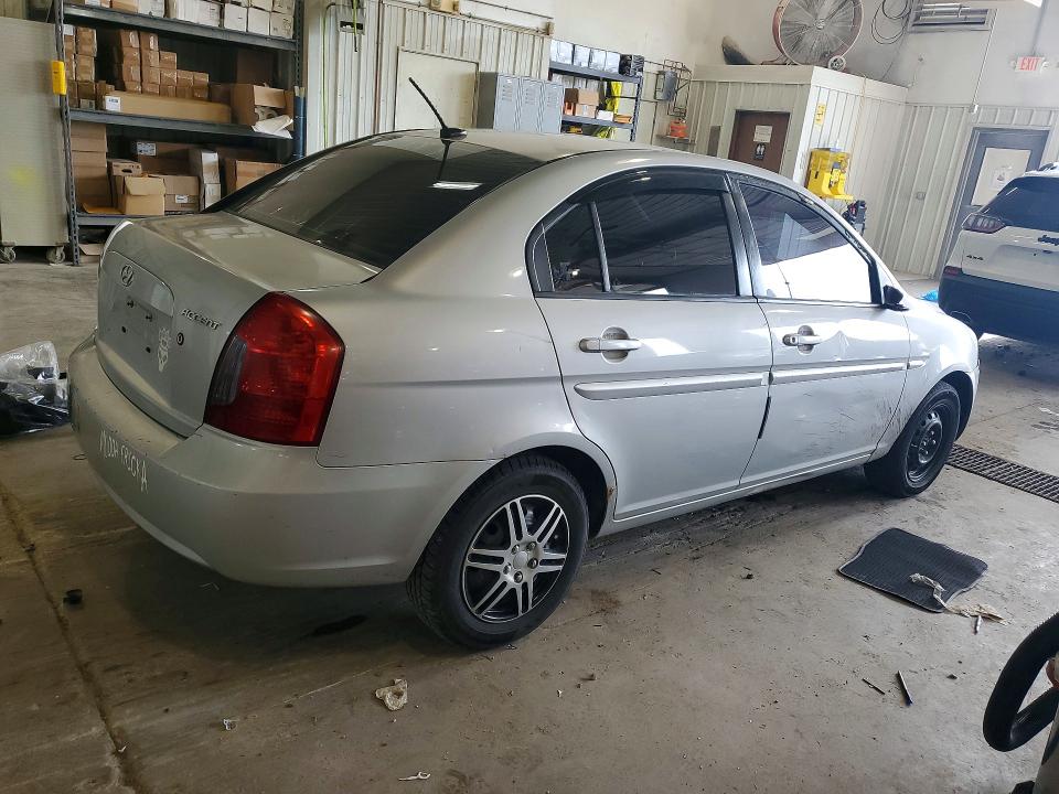 Photo 3 from auction – 2008 HYUNDAI ACCENT with VIN KMHCN46C38U275515