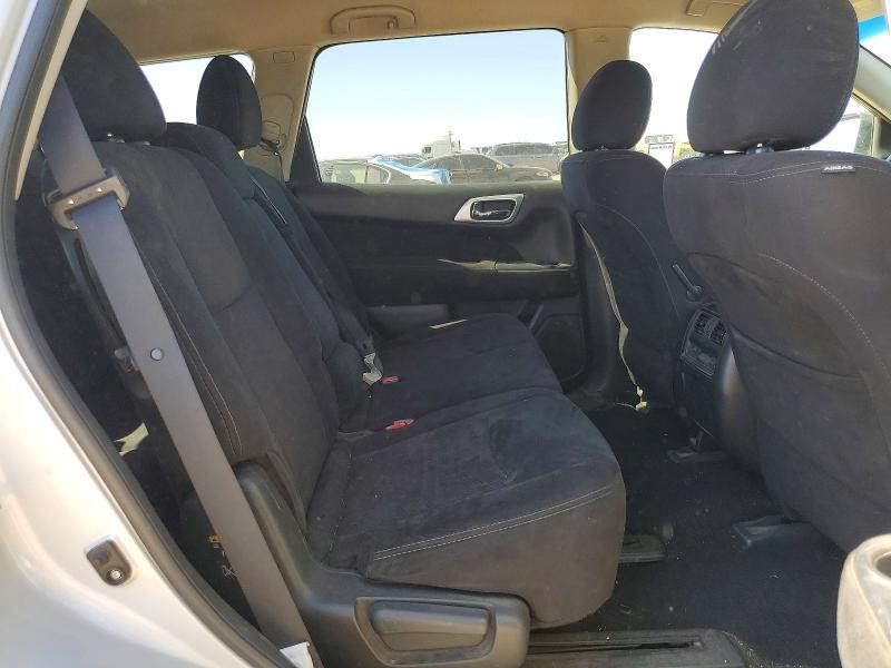 Photo 10 from auction – 2015 NISSAN PATHFINDER with VIN 5N1AR2MN3FC682418