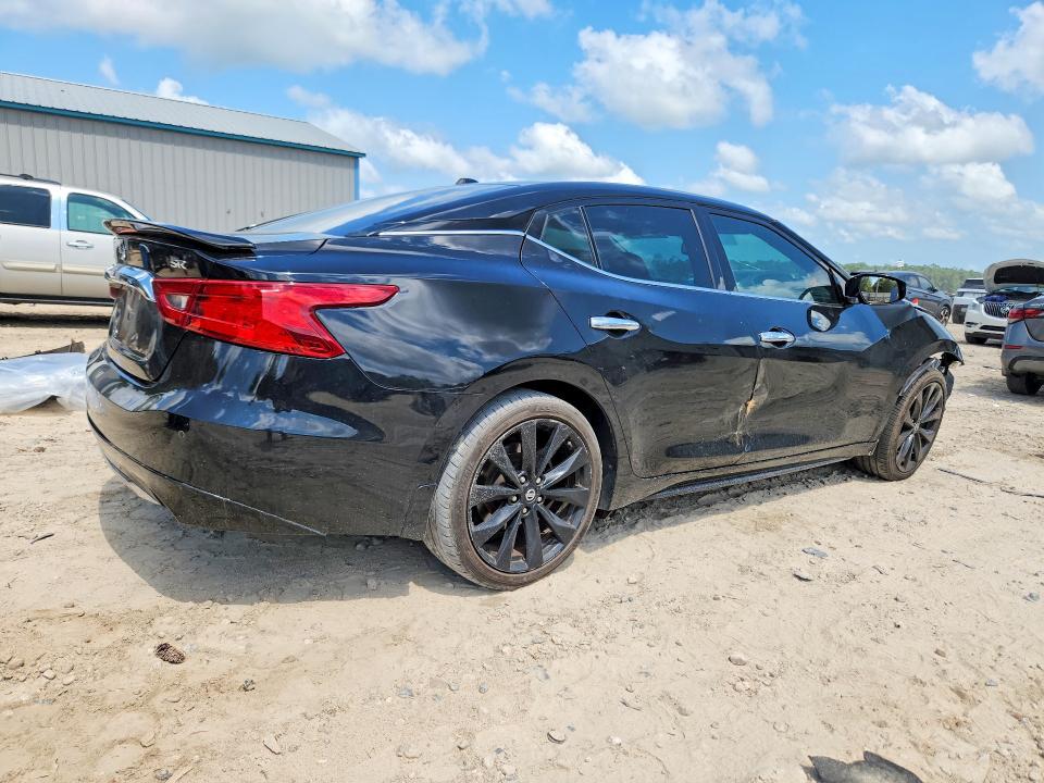 Photo 3 from auction – 2017 NISSAN MAXIMA with VIN 1N4AA6AP8HC396095