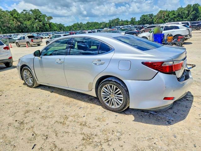 Photo 2 from auction – 2013 LEXUS ES with VIN JTHBK1GG1D2072068