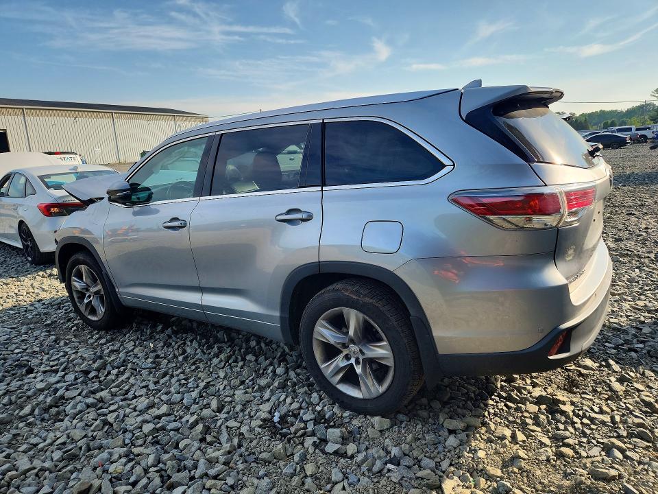 Photo 2 from auction – 2014 TOYOTA HIGHLANDER with VIN 5TDDKRFH3ES027243