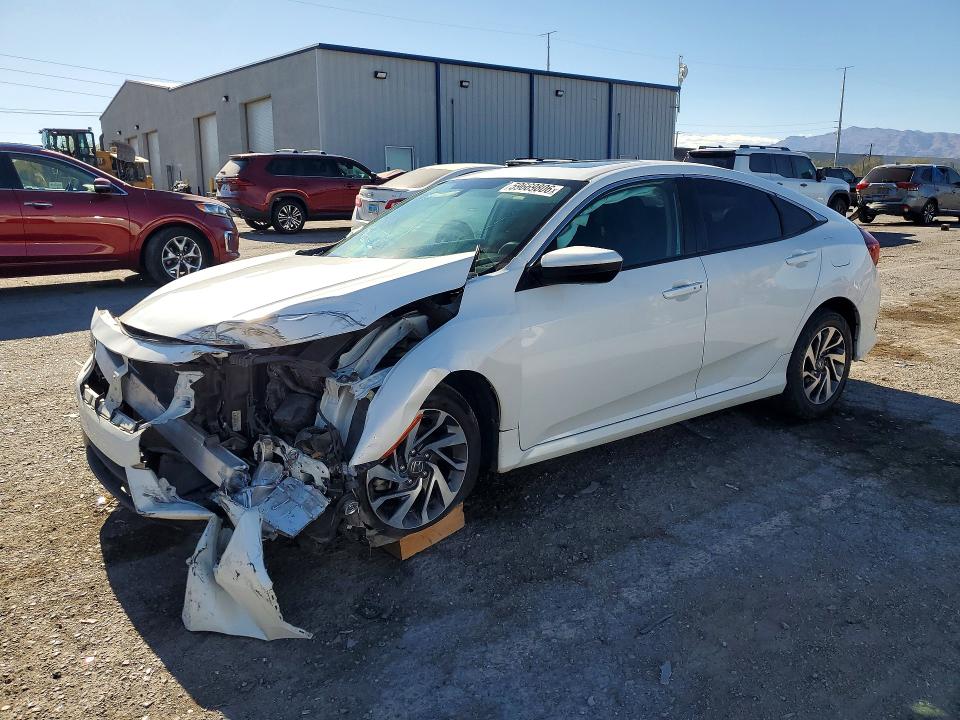 HONDA CIVIC 2018 с VIN 2HGFC2F71JH577250 - Фото с аукциона
