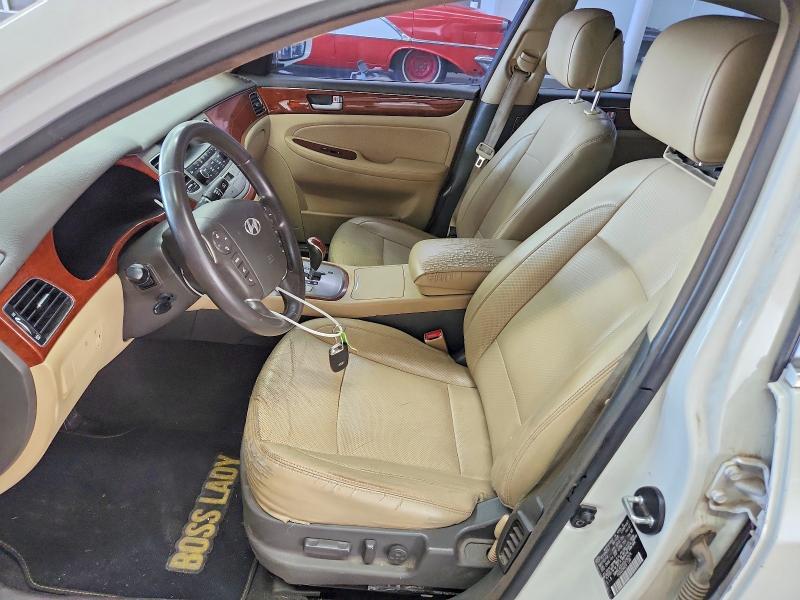 Photo 7 from auction – 2013 HYUNDAI GENESIS with VIN KMHGC4DDXDU242976