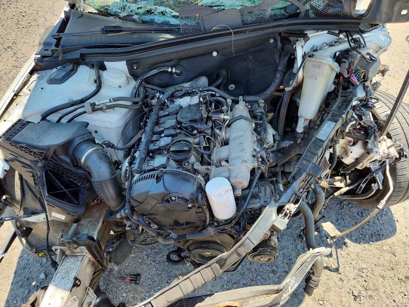 Photo 11 from auction – 2016 AUDI A4 with VIN WAUBFAFL4GN008286