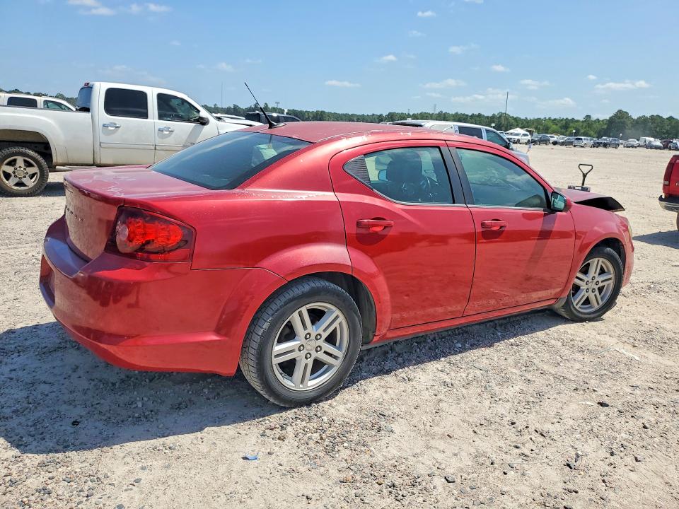 Foto 3 de la subasta – 2011 DODGE AVENGER con VIN 1B3BD1FB1BN542291