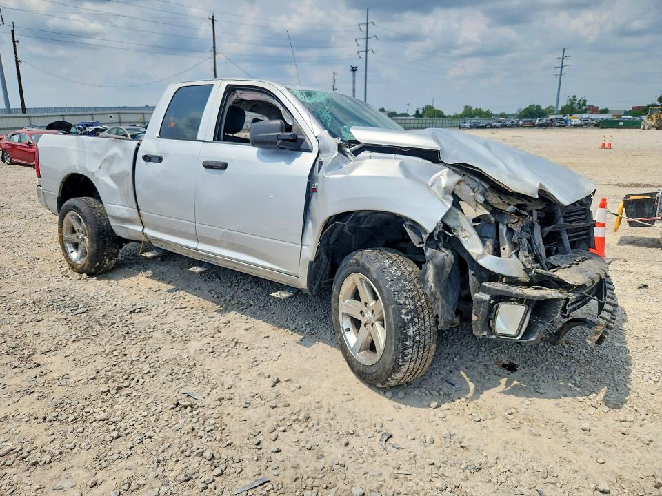 Photo 4 from auction – 2016 RAM 1500 with VIN 1C6RR7FT5GS181691