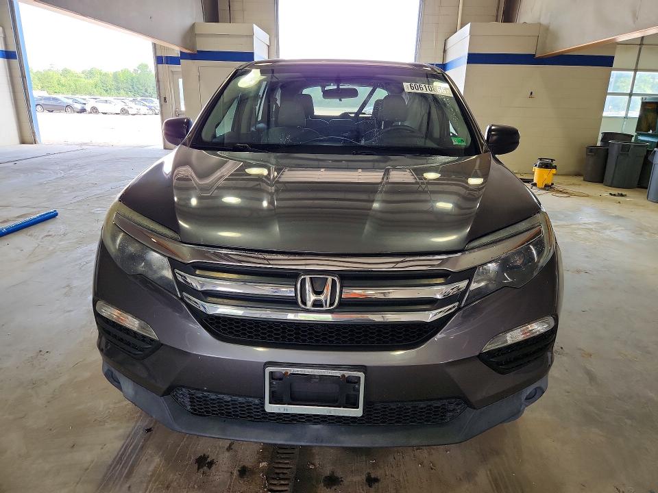 Photo 5 from auction – 2017 HONDA PILOT with VIN 5FNYF5H18HB040268